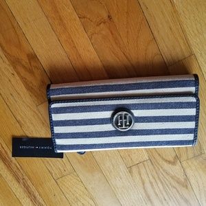 Tommy Hilfiger striped blue trifold wallet